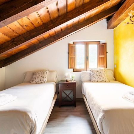 Casa De Pueblo Las Golondrinas De Luena San Miguel de Luena Eksteriør billede