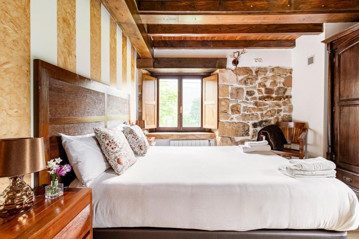 Casa De Pueblo Las Golondrinas De Luena San Miguel de Luena Eksteriør billede