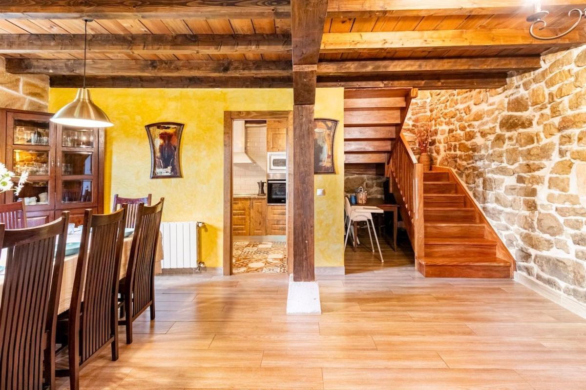 Casa De Pueblo Las Golondrinas De Luena San Miguel de Luena Eksteriør billede